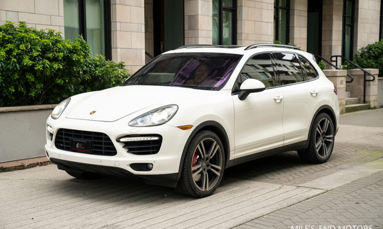 Porsche cayenne turbo 2012